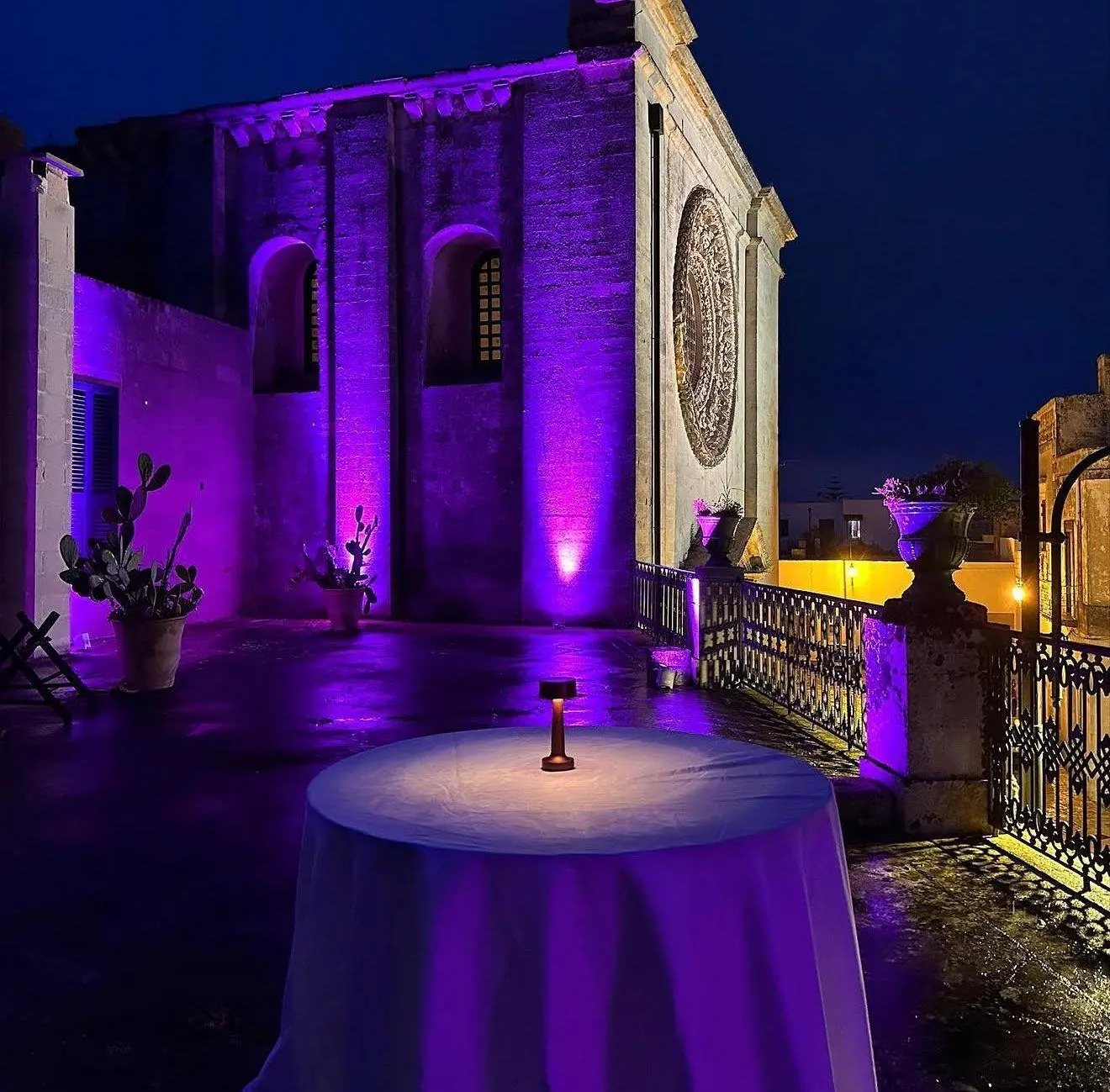 Festa privata esclusiva nella sala barocca Palazzo Scarciglia